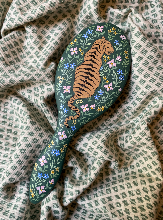 Large Tiger Hairbrush