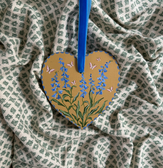 Wooden heart - Delphinium