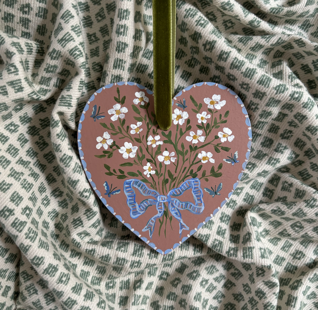 Wooden heart - Chamomile