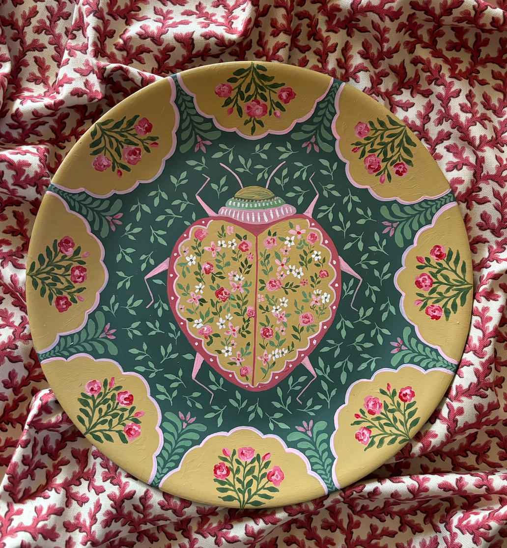 Large decorative plate - Beetle and Rose