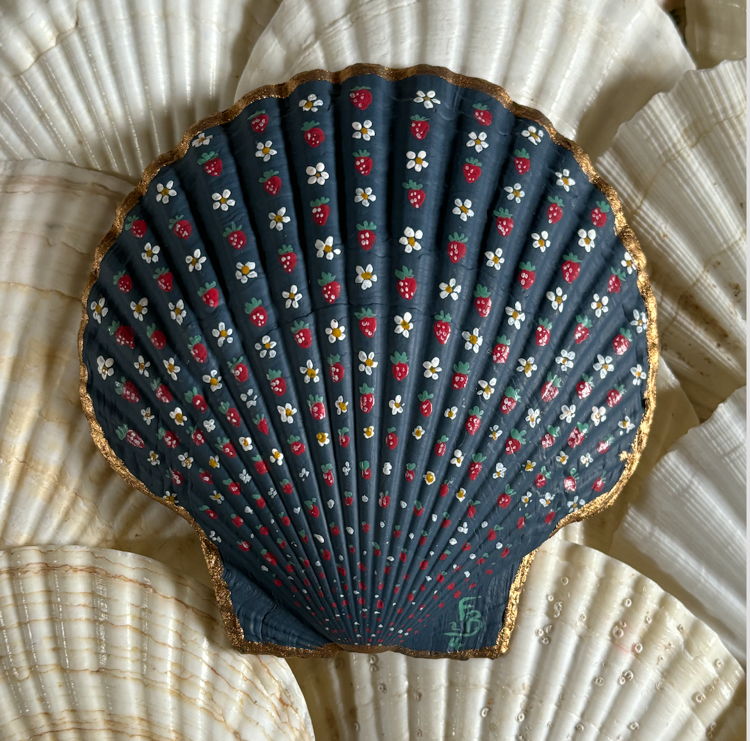 Handpainted Scallop Shell - Strawberries